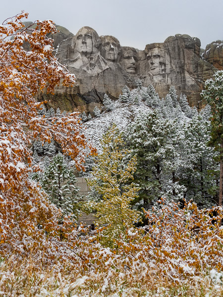 mount rushmore travel is sweet