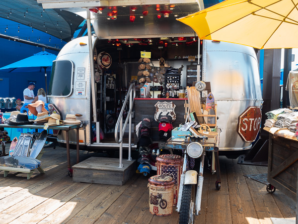 santa-monica-pier-travel-is-sweet-caravan-vendor