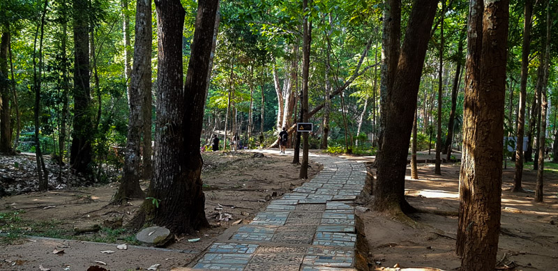 pha charoen waterfall pathway travel is sweet